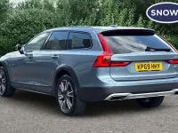 Used Volvo V90 CC Plus 235 HP (172 kW) 2019 Blue Estate