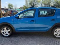 Used Dacia Sandero Lauréate 2015 Blue Hatchback