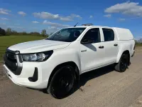 Used Toyota HiLux Active 150 HP (110 kW) 2021 White Pickup