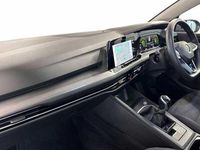 Second-hand VW Golf VIII 130 CP (95 kW) 2021