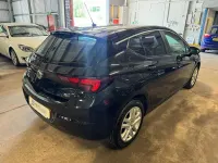 Used Vauxhall Astra Design Edition 136 HP (100 kW) 2015 Black Hatchback
