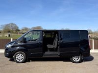 Used Ford Transit Custom Limited 130 HP (95 kW) 2022 Black Estate