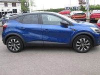 Usado Renault Captur Evolution 143 HP (105 kW) 2024 Azul SUV