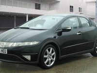 Begagnad Honda Civic EX 140 HK (102 kW) 2007 Svart Halvkombi