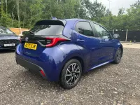 Second-hand Toyota Yaris Hybrid Design 2022 Albastru Hatchback