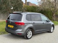 Used VW Touran Family 115 HP (84 kW) 2017 Grey MPV