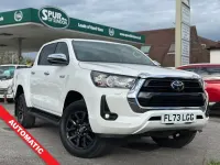 Usado Toyota HiLux 150 HP (110 kW) 2023 Branco Pickup