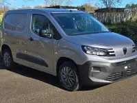 New Peugeot Partner 131 HP (96 kW) 2026 Kiama blue MPV