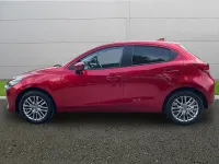 Usado Mazda 2 Inclusive 2022 Vermelho Citadino