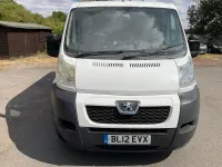 Used Peugeot 3008 Active 112 HP (82 kW) 2012 Silver Estate
