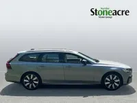 New Volvo V90 Plus 349 HP (256 kW) 2025 Estate