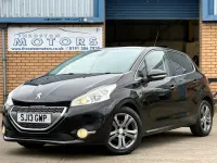 Second-hand Peugeot 208 Allure 2013 Negru Hatchback