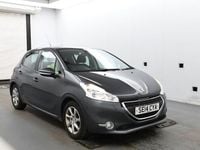 Used Peugeot 208 Active 115 HP (84 kW) 2014 Grey Hatchback