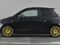 Begagnad Abarth 595 165 HK (121 kW) 2021 Svart Halvkombi