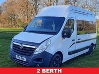 Used Vauxhall Movano 125 HP (91 kW) 2014 White MPV