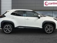 Used Toyota Yaris Hybrid 116 HP (85 kW) 2022 White SUV