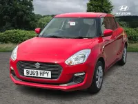 Usado Suzuki Swift SZ3 90 HP (66 kW) 2019 Vermelho Citadino