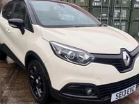 Used Renault Captur Dynamique 90 HP (66 kW) 2013 Cream SUV