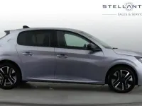 Gebraucht Peugeot 208 Allure 99 PS (72 kW) 2025 Grau Kleinwagen