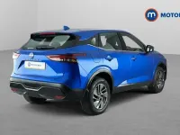 Used Nissan Qashqai Acenta Premium 158 HP (116 kW) 2022 Blue SUV