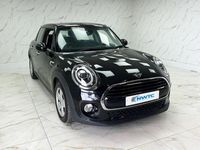 Usado Mini Cooper Hatch 136 HP (100 kW) 2018 Preto Citadino
