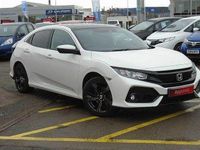 Begagnad Honda Civic EX 129 HK (94 kW) 2017 Vit Halvkombi
