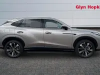 New MG HS SE 299 HP (219 kW) 2025 Silver SUV