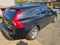 Used Volvo V60 Business Edition 181 HP (133 kW) 2015 Black Estate