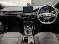 Used Ford Focus ST-Line 155 HP (114 kW) 2021 Blue Estate