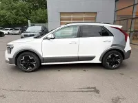 Used Kia e-Niro 150 kW (204 HP) 2025 White pearl SUV