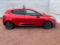 Used Renault Clio IV Dynamique 90 HP (66 kW) 2016 Red Hatchback