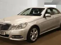 Używany Mercedes E350 Avantgarde 2011 Srebrny Sedan/Limuzyna