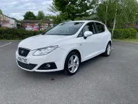 Usado Seat Ibiza Sport 85 HP (62 kW) 2011 Branco Citadino