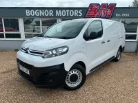Used Citroën Dispatch 100 HP (73 kW) 2023 White MPV