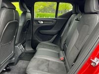 Usado Volvo XC40 247 HP (181 kW) 2019 Vermelho SUV