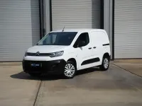 Used Citroën Berlingo 100 HP (73 kW) 2023 White MPV