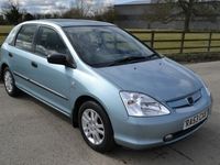 Begagnad Honda Civic 2003 Halvkombi