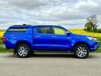 used Toyota HiLux 2.4 D-4D Invincible 4WD Euro 6 (s/s) 4dr (TSS)