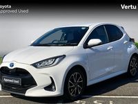 Used Toyota Yaris Hybrid Design 116 HP (85 kW) 2023 White Hatchback