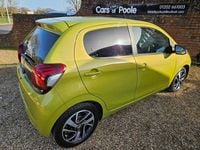 Begagnad Peugeot 108 Collection 2019 Grön Halvkombi