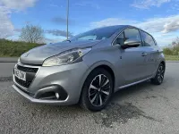 Käytetty Peugeot 208 2019 Harmaa Viistoperä