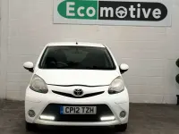 Used Toyota Aygo 68 HP (50 kW) 2012 White Hatchback