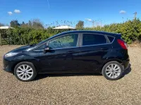 Used Ford Fiesta Titanium 100 HP (73 kW) 2016 Black Hatchback