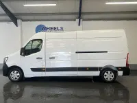 Used Renault Master Business 2023 White Van