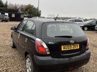 Used Kia Rio 95 HP (69 kW) 2009 Black Hatchback