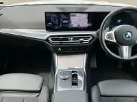 Usado BMW 330e M Sport 292 HP (214 kW) 2024 Branco Sedan