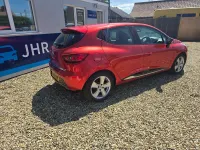 Used Renault Clio Dynamique 75 HP (55 kW) 2016 Red Hatchback