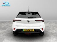 Used Vauxhall Mokka SRi 11 kW (15 HP) 2022 White SUV