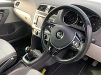 Used VW Polo Beats 60 HP (44 kW) 2017 White Hatchback