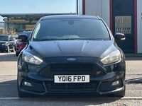 Used Ford Focus ST 185 HP (136 kW) 2016 Black Hatchback